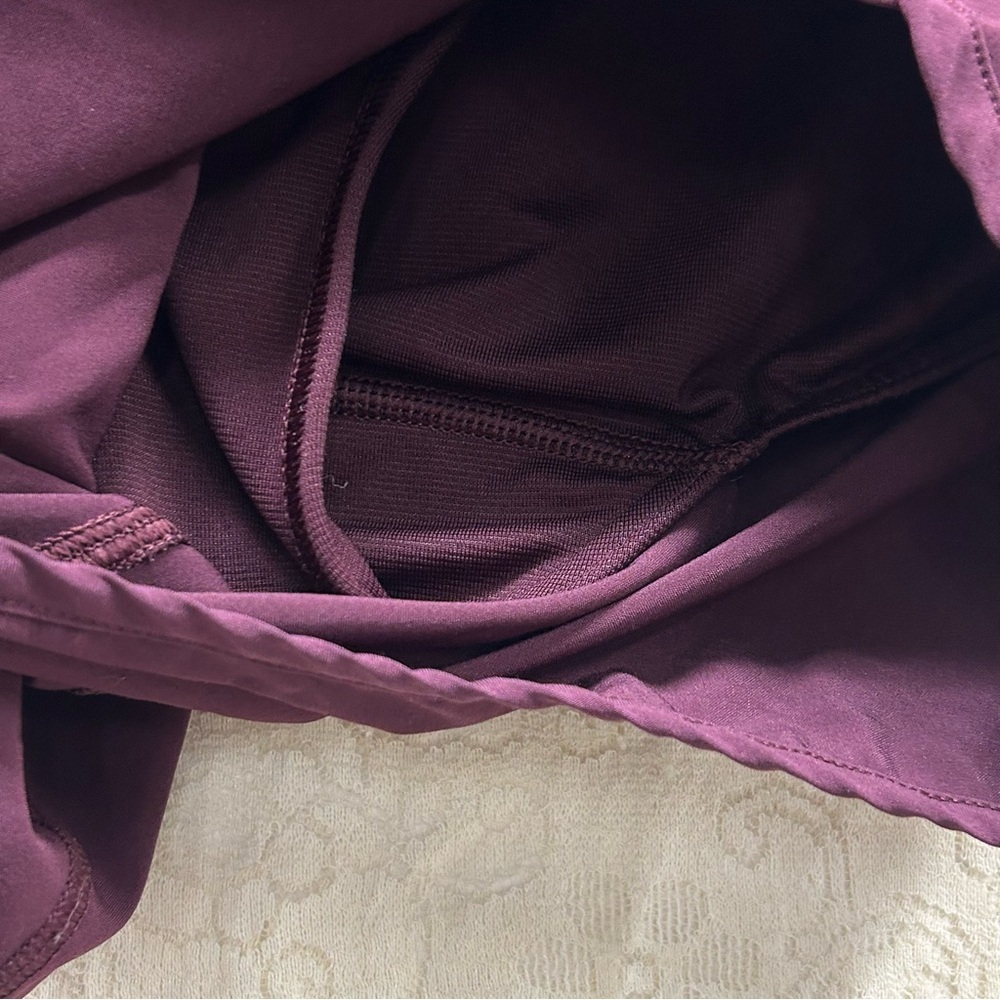Lululemon Run Times Short (4-way Stretch 4")
Dark Adobe size 8 - Picture 9 of 12